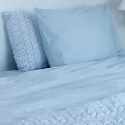 Bedding Collection dynetrekk 140x200+63x60 cm powder blue