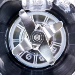 Blender X 2,5 Turbo 2,2L 1800W svart