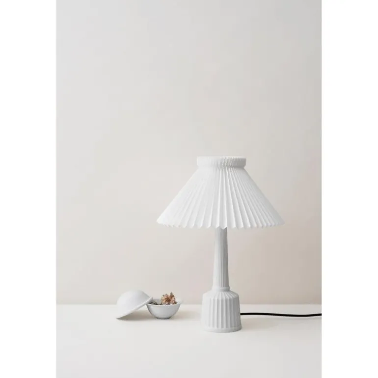 Esben Klint lampe h44 cm hvit