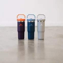 Iceflow flip straw tumbler termoflaske 0,89L blå