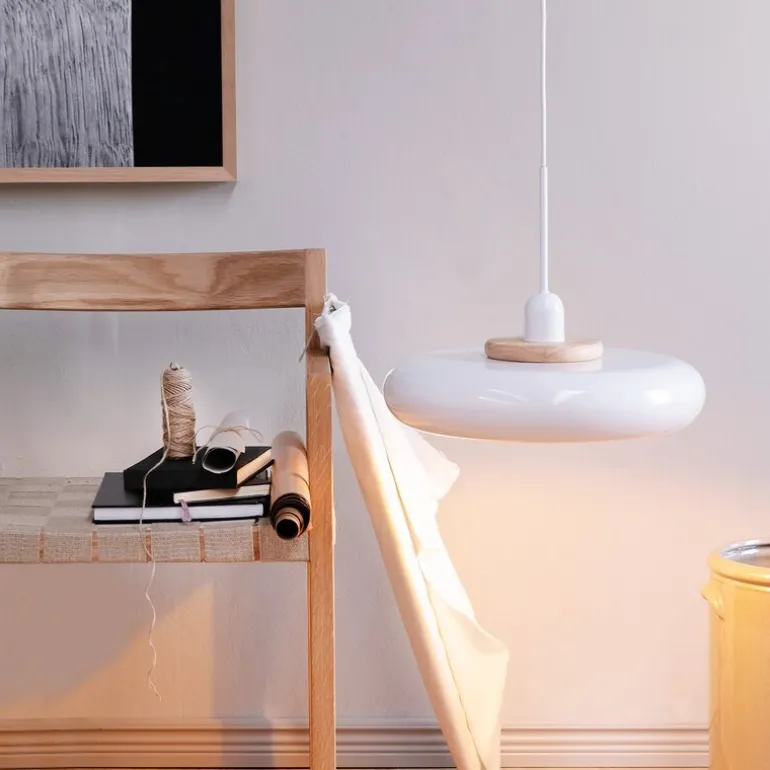 Planet pendel 36 cm hvit
