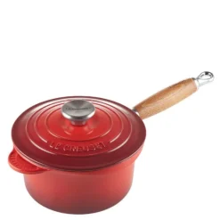 Signature Kasserolle trehåndtak 18 cm cerise