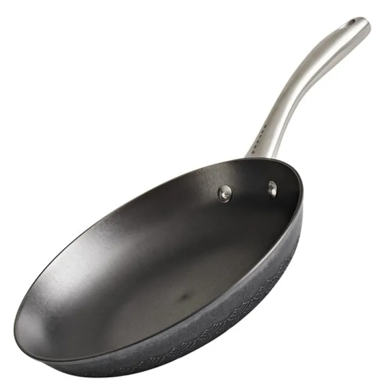 Støpejernspanne nitrering 24 cm
